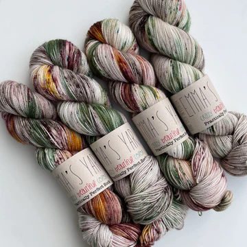 Four bunch of wool in designer white color